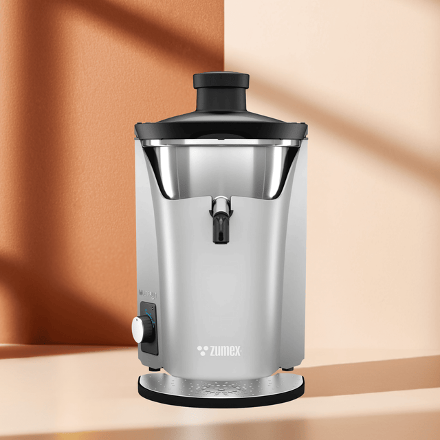 Zumex 08966 Multifruit Commercial Juice Extractor — 0.5 Gallons / Minute, Silver Color, For Fruits & Vegatables