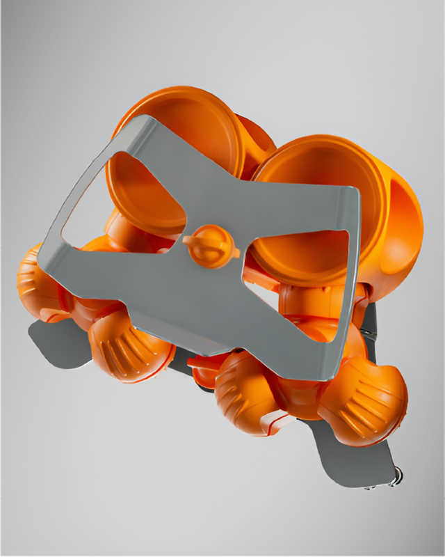 Zumex 10216 Versatile Pro Automatic Feed Citrus Juicer — 27 Fruits / Minute, Black Color